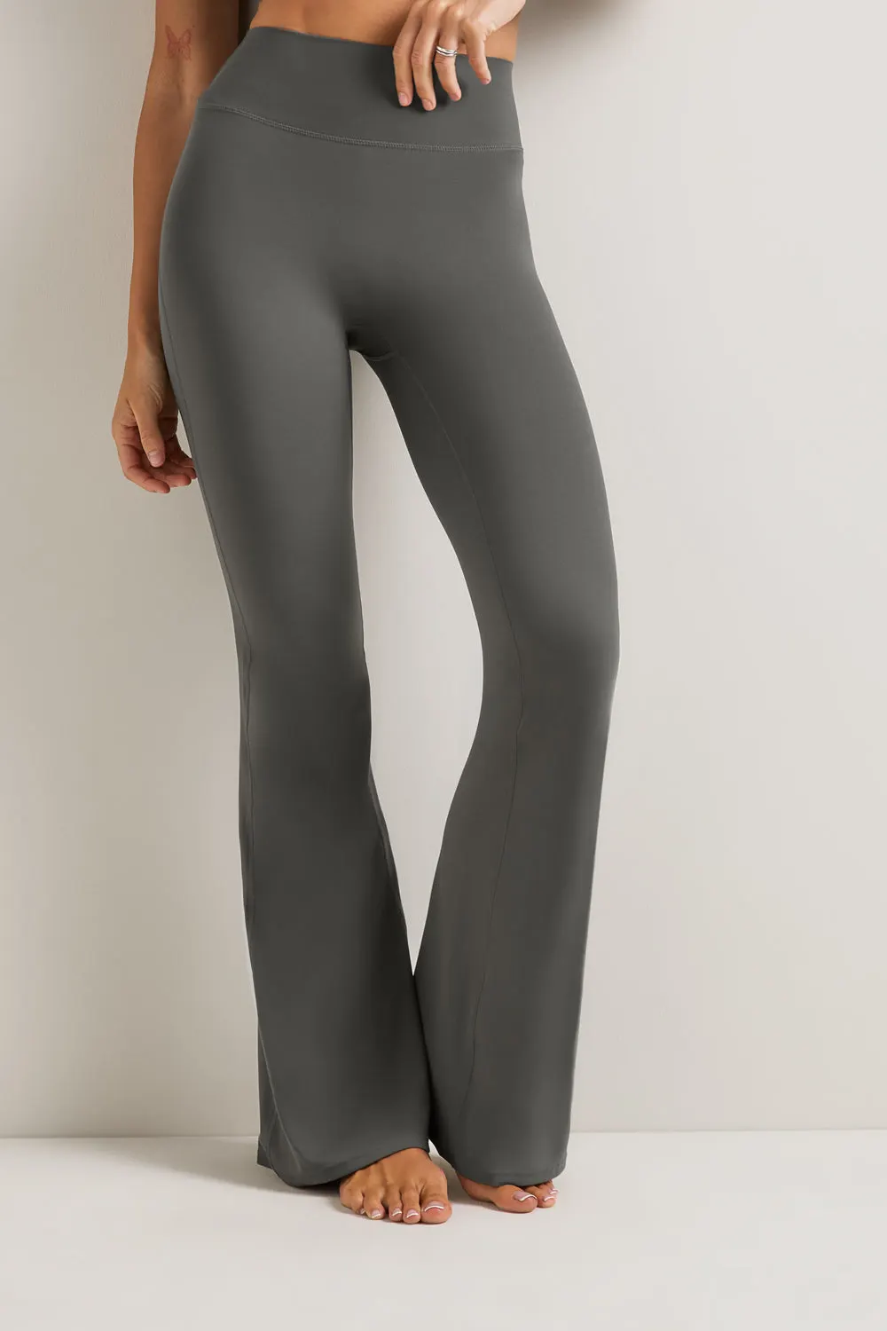 DayFlex High Waisted Flared Yoga Pant No Front Seam - Dark Olive